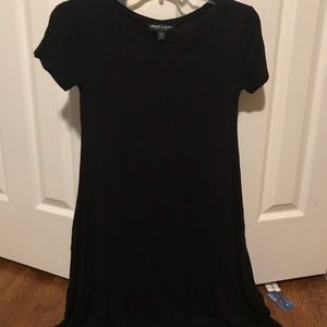 t-shirt dress